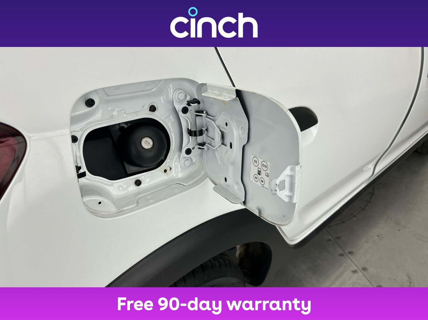 Used Dacia Sandero Stepway 2020 for sale - 76623710: Photo 29