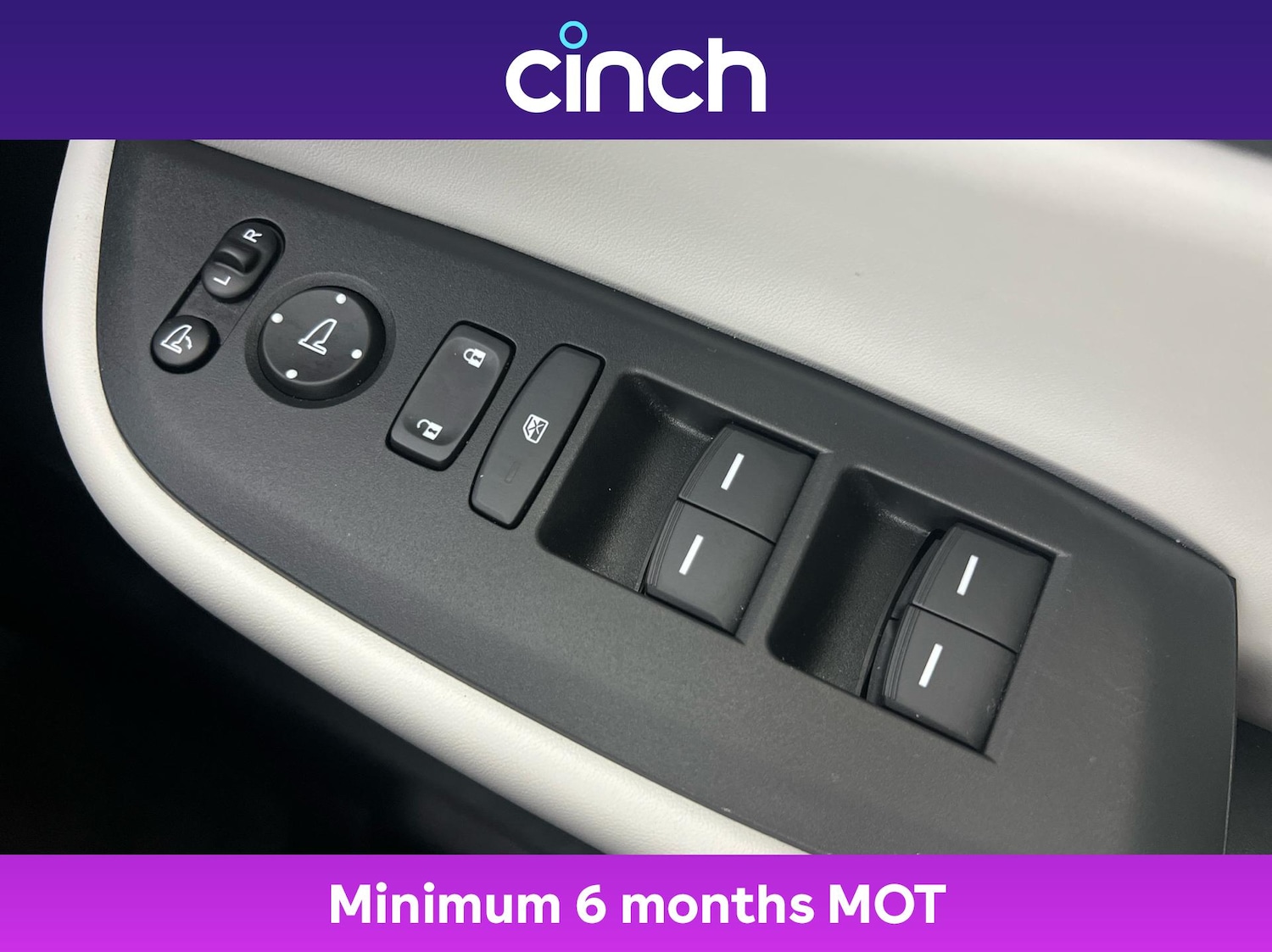 Used Honda Jazz 2022 for sale - 76495616: Photo 37