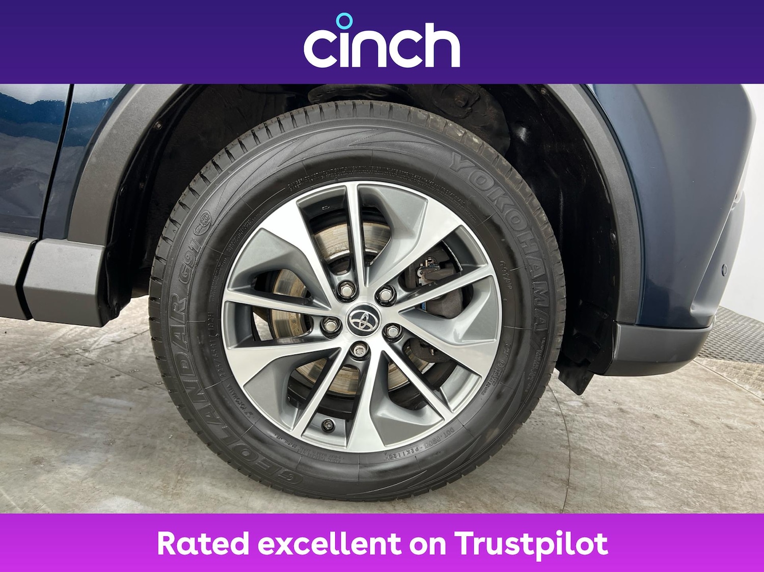 Used Toyota RAV4 2018 for sale - 76480616: Photo 28