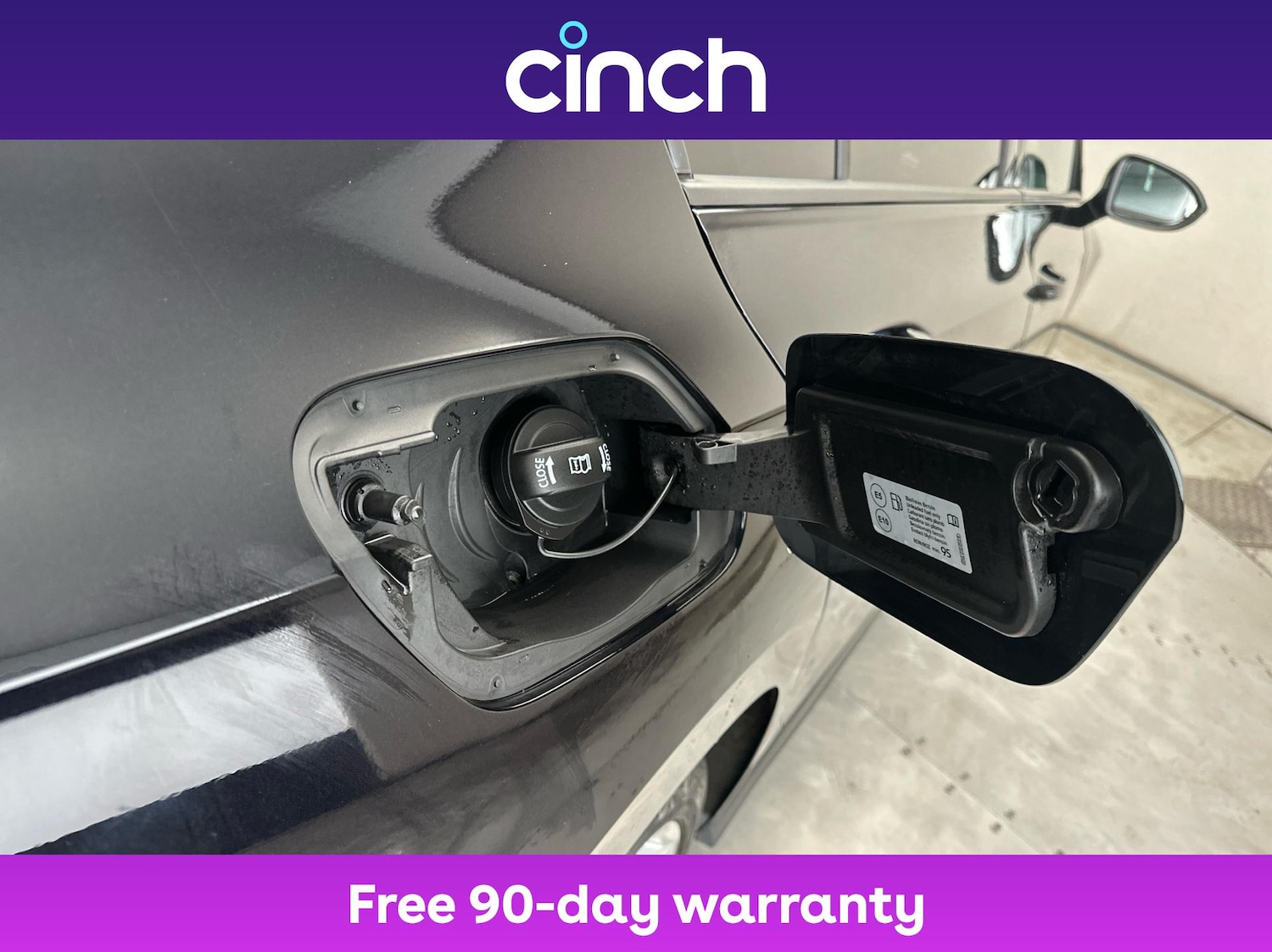 Used Volkswagen Golf 2021 for sale - 77068001: Photo 29