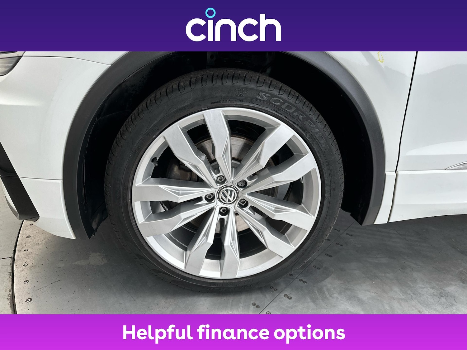 Used Volkswagen Tiguan 2017 for sale - 76854918: Photo 24