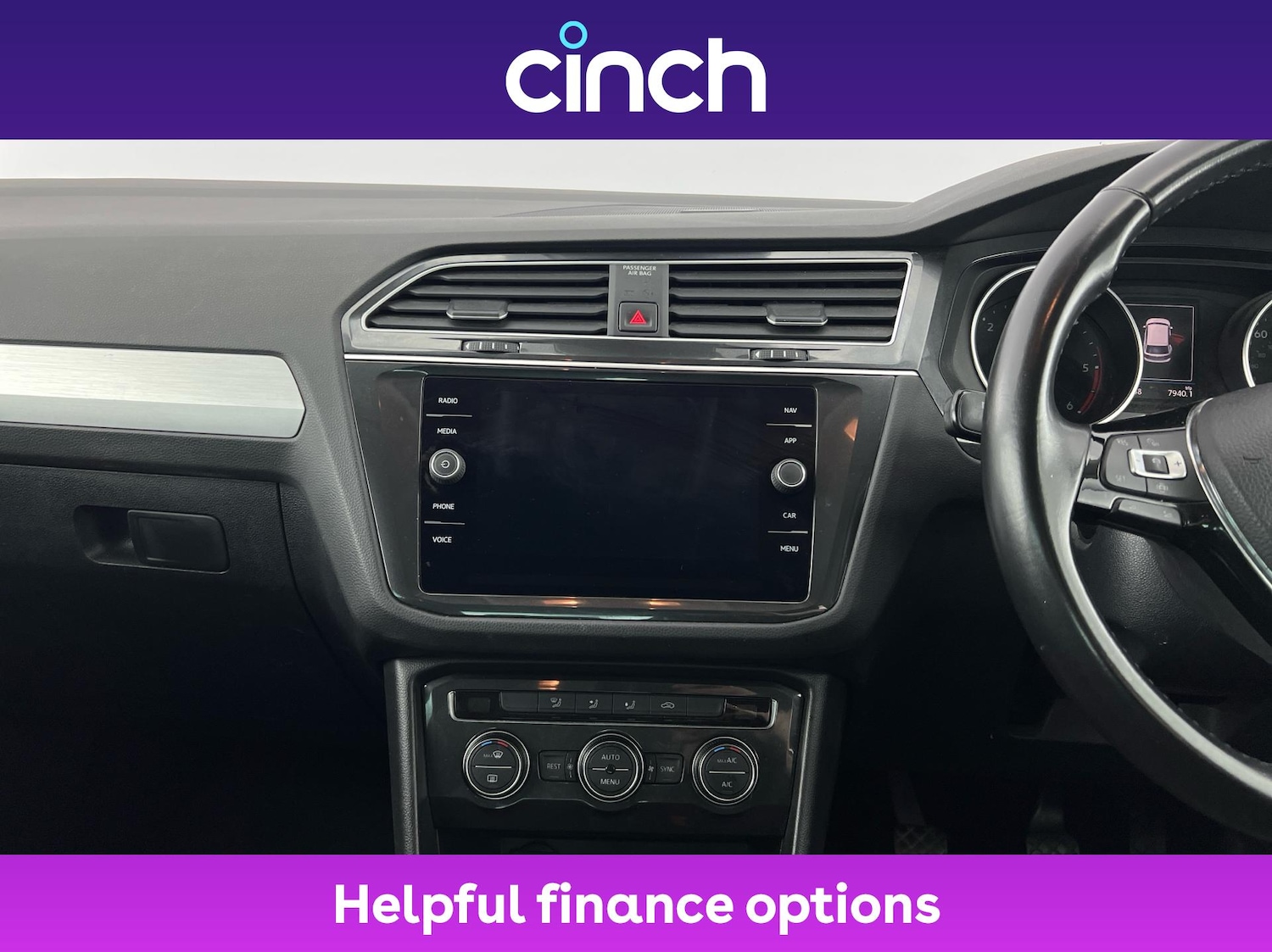 Used Volkswagen Tiguan 2019 for sale - 76125171: Photo 17