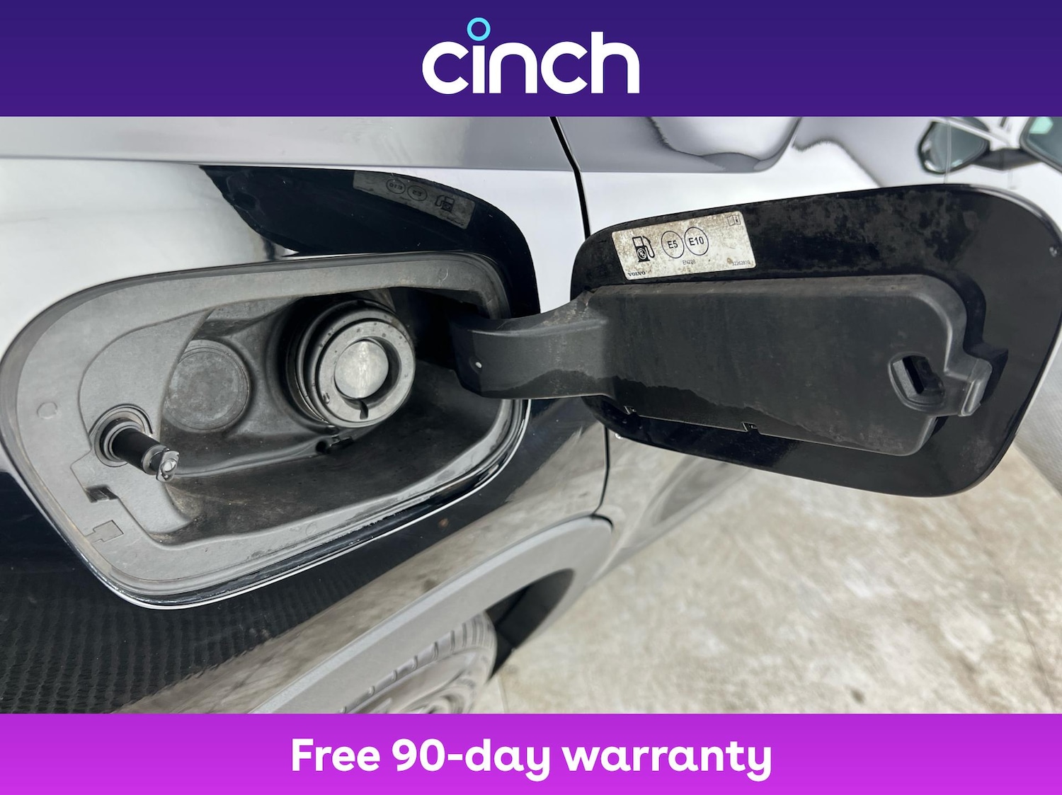 Used Volvo XC40 2020 for sale - 76934202: Photo 29