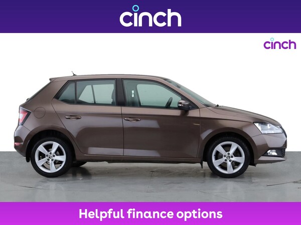 Used Skoda Fabia 2019 for sale - 76242076: Photo 2
