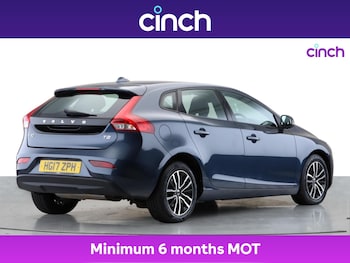 Used Volvo V40 2017 for sale - 75615277: Photo
