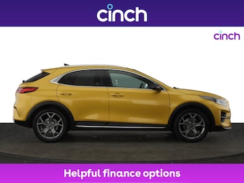Used Kia XCeed 2020 for sale - 76106486: Photo 2