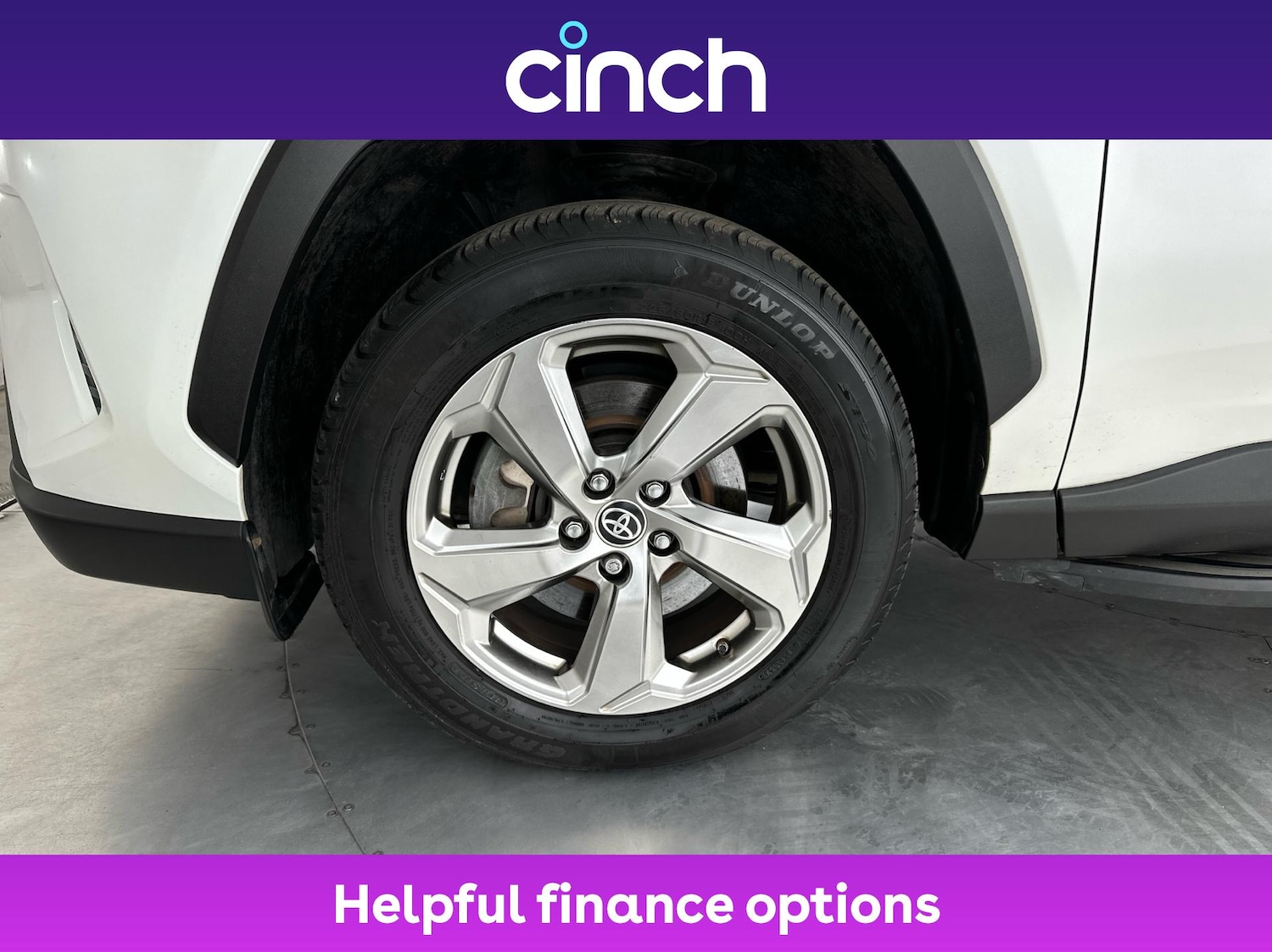 Used Toyota RAV4 2020 for sale - 76731724: Photo 24