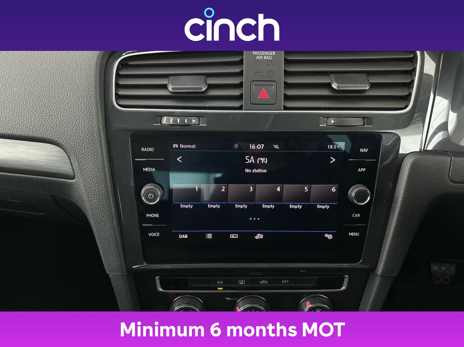 Used Volkswagen Golf 2019 for sale - 76723636: Photo 32