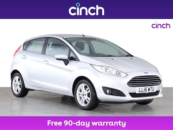 2016 - 1.25 82 Zetec 5dr
