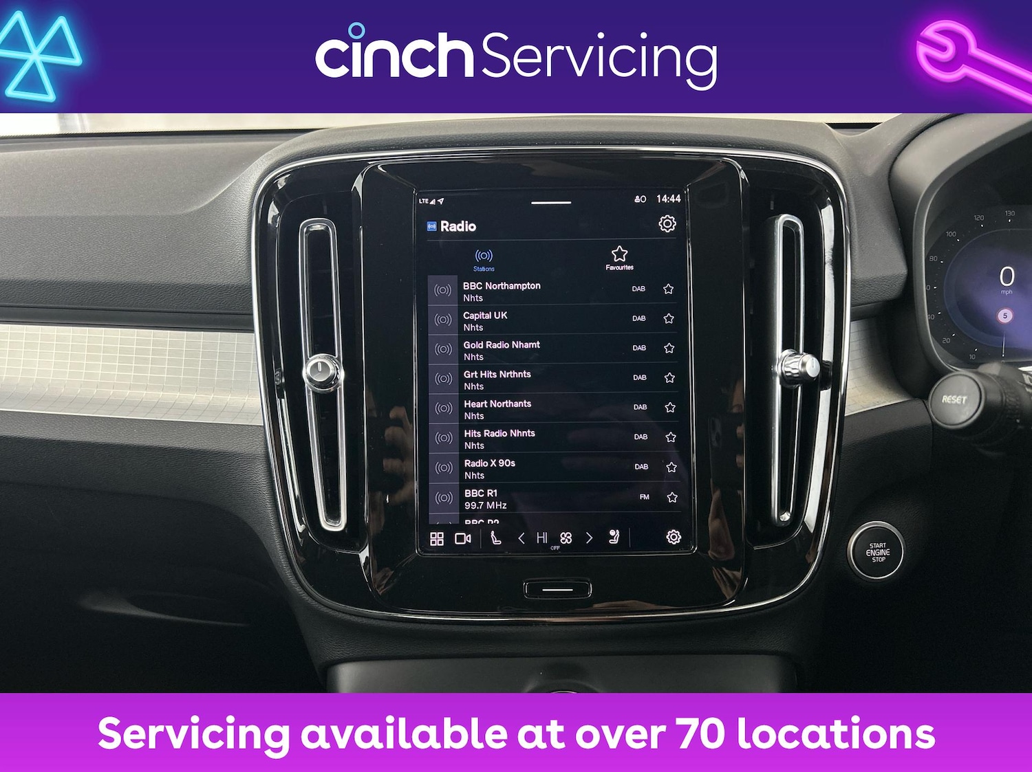 Used Volvo XC40 2022 for sale - 76395075: Photo 31