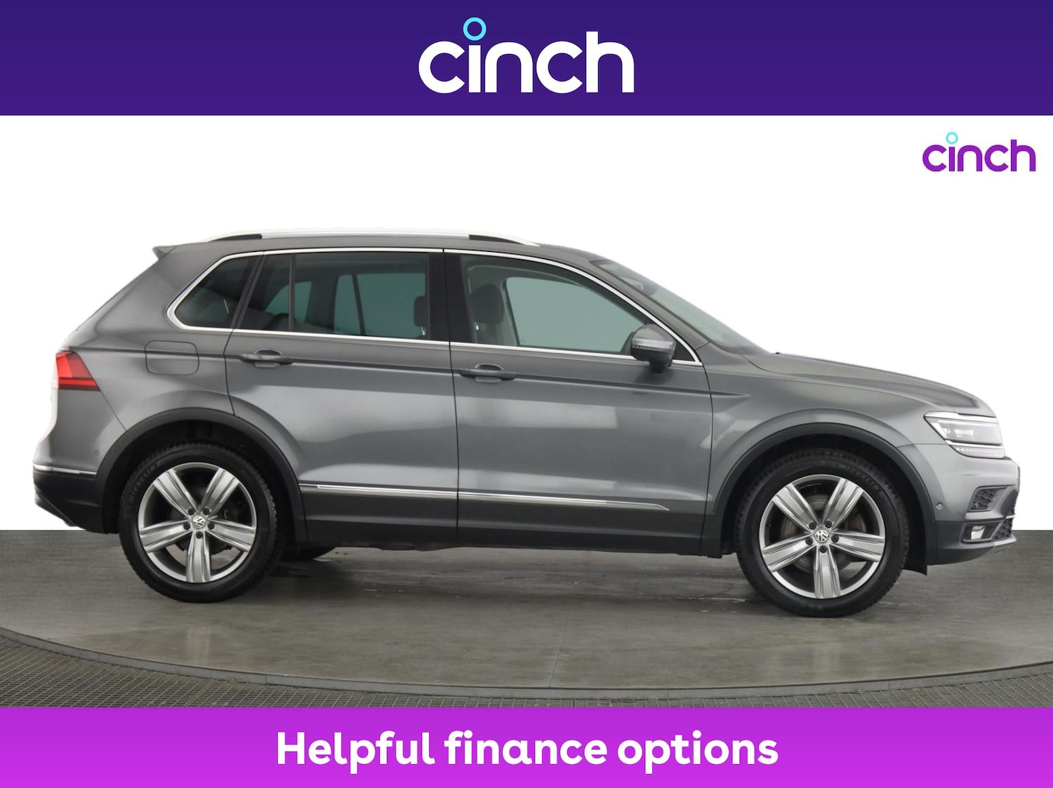 Used Volkswagen Tiguan 2017 for sale - 76685437: Photo 2