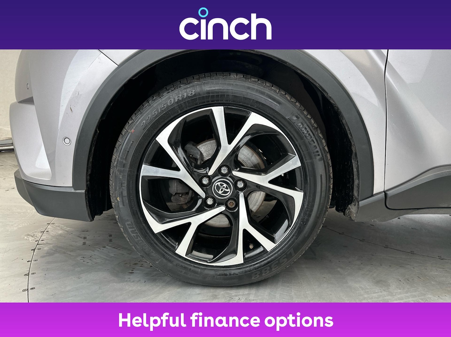 Used Toyota C-HR 2017 for sale - 77037141: Photo 24