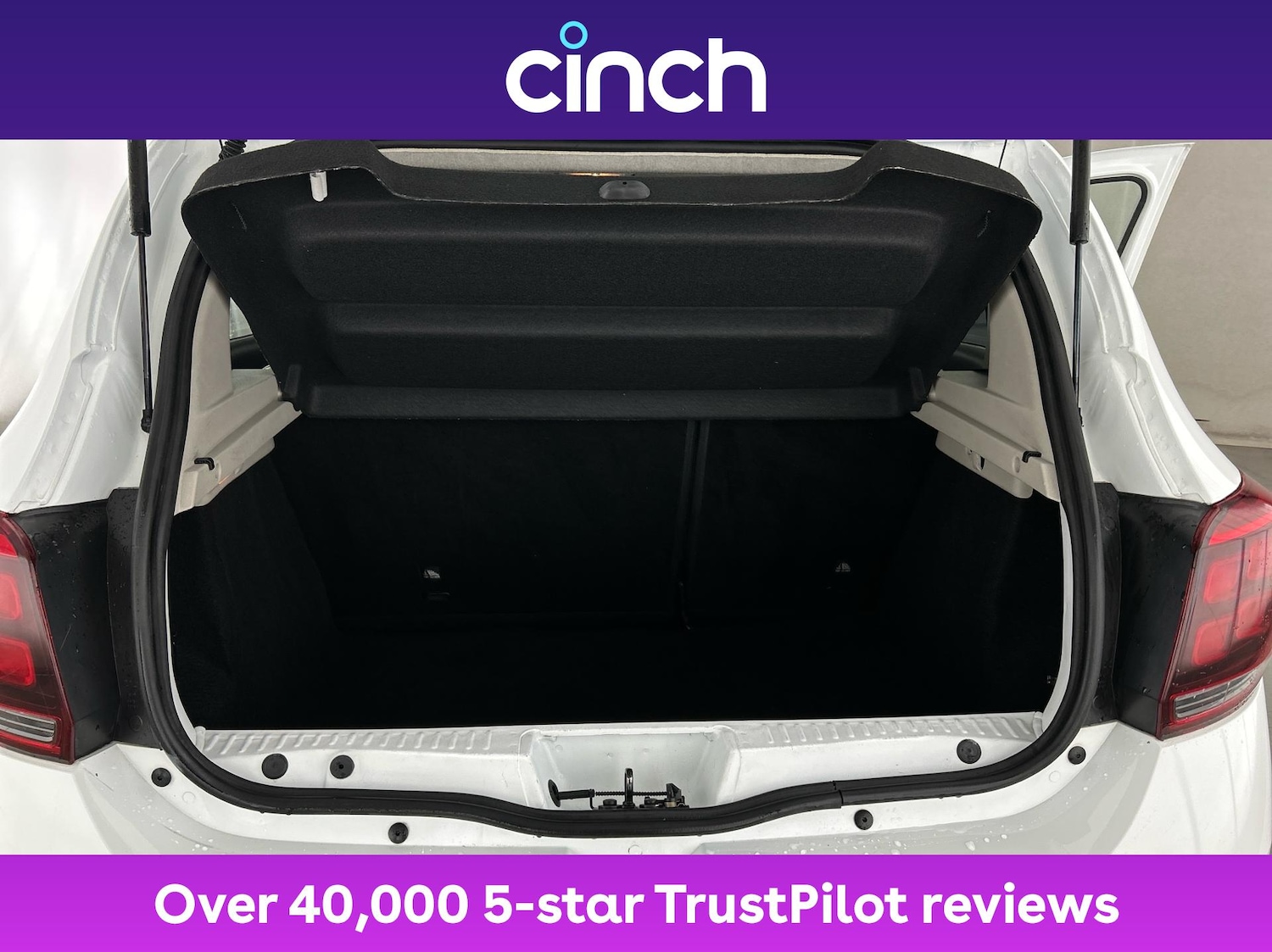 Used Dacia Sandero Stepway 2017 for sale - 76972605: Photo 21