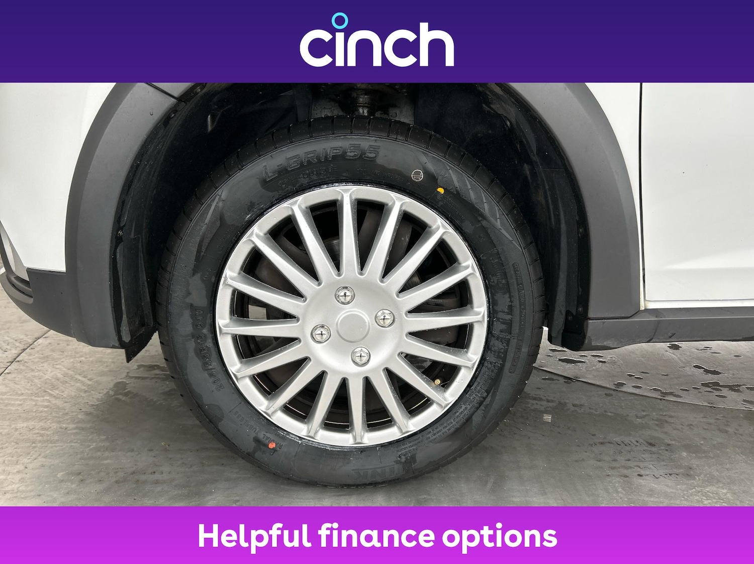 Used Dacia Sandero Stepway 2017 for sale - 76972605: Photo 24