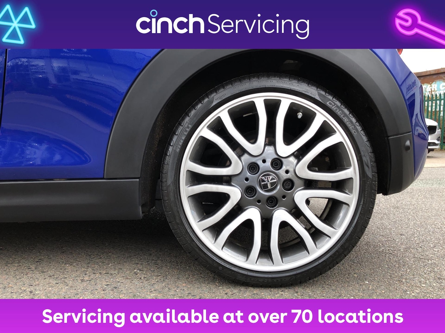 Used MINI Convertible 2018 for sale - 76842300: Photo 26