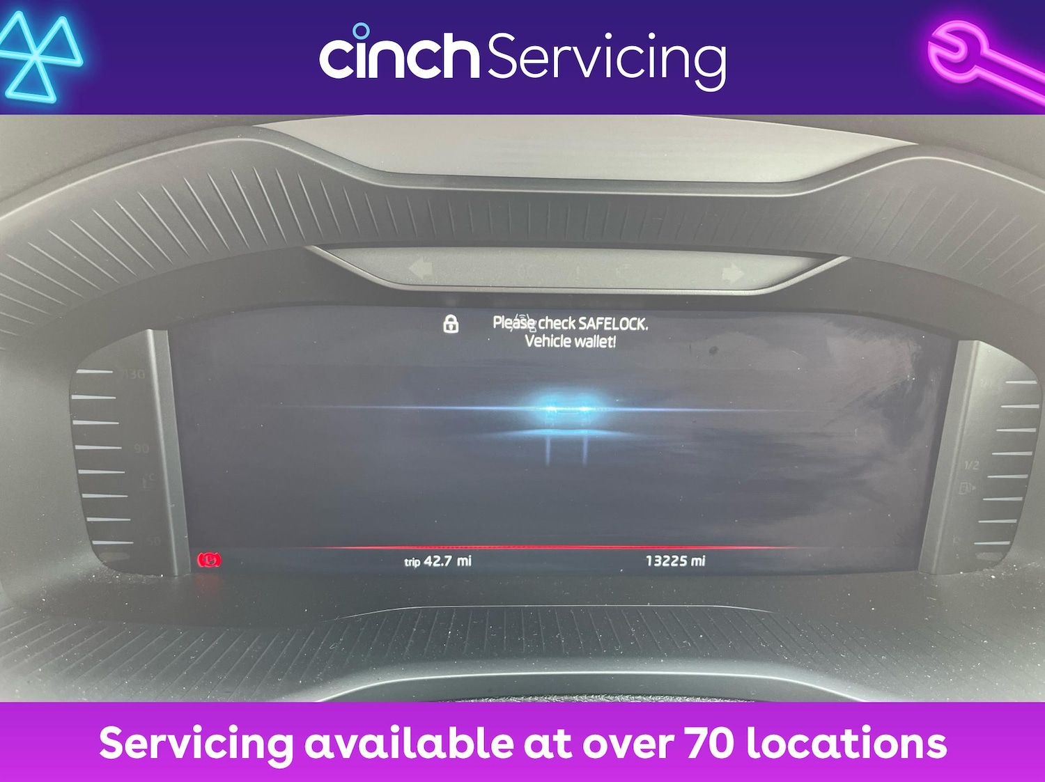 Used Skoda Karoq 2023 for sale - 76379840: Photo 18