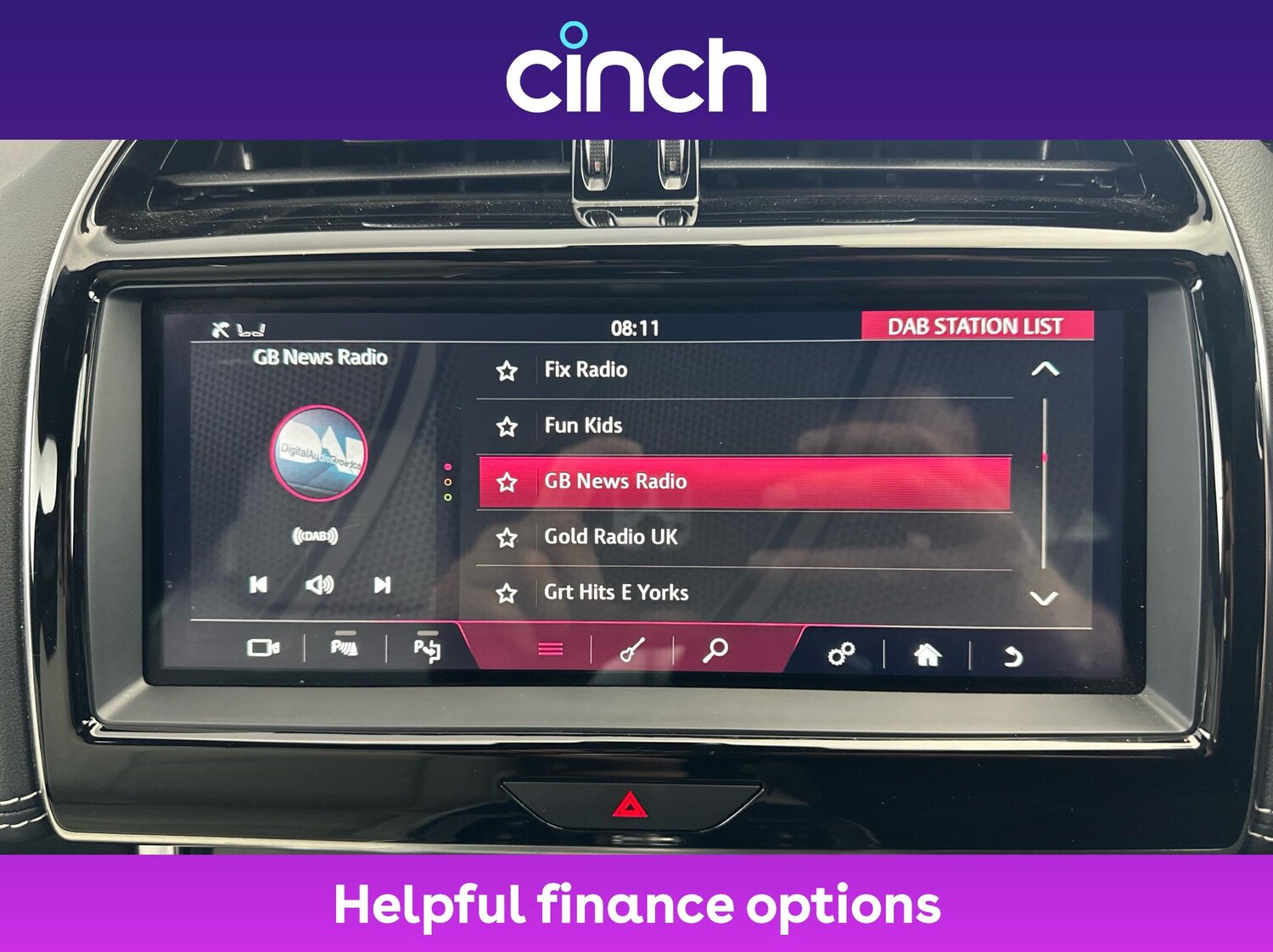 Used Jaguar XE 2019 for sale - 76691711: Photo 30