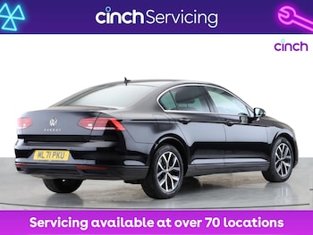 Used Volkswagen Passat 2022 for sale - 76469000: Photo