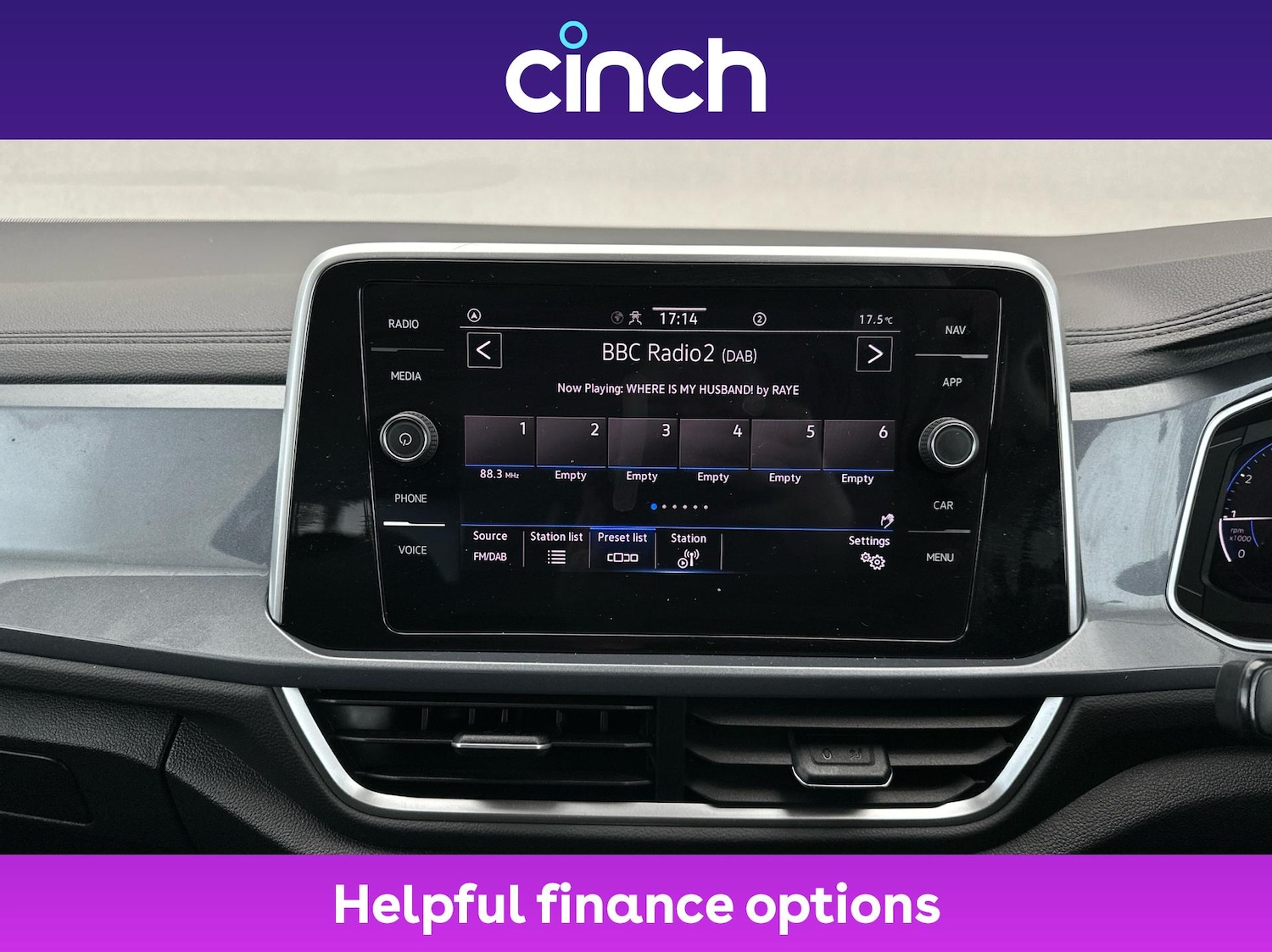 Used Volkswagen T-Roc 2022 for sale - 76389944: Photo 17