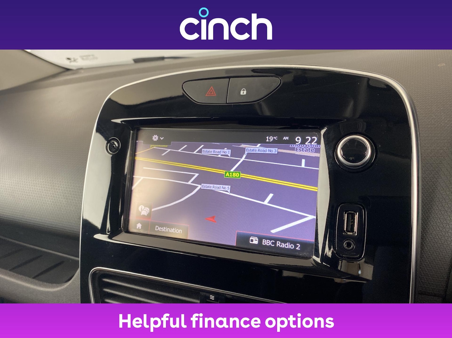 Used Renault Clio 2018 for sale - 76400523: Photo 30