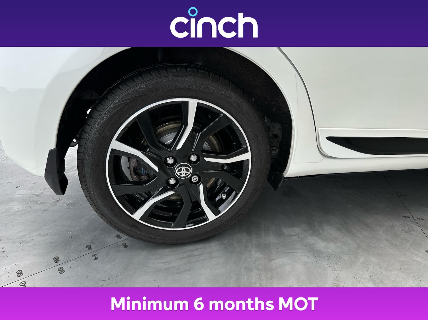 Used Toyota Yaris 2018 for sale - 76346302: Photo 27