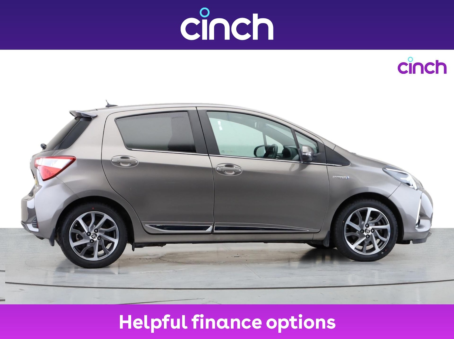 Used Toyota Yaris 2018 for sale - 76313526: Photo 2