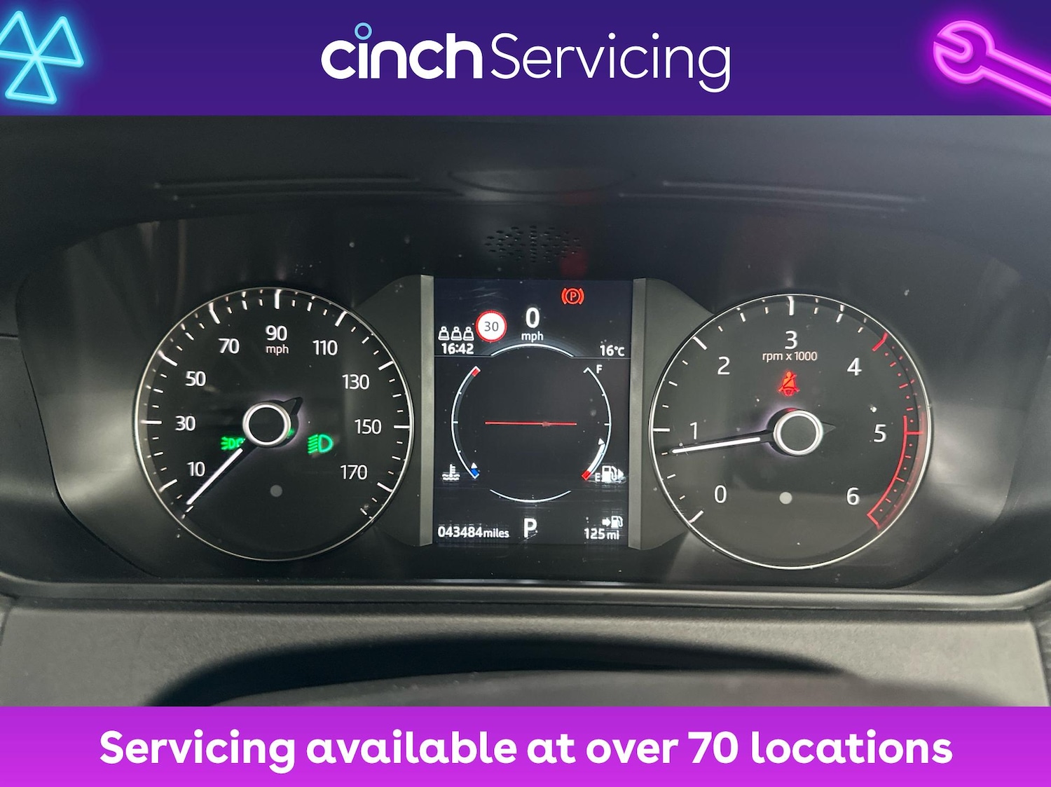 Used Land Rover Range Rover Velar 2018 for sale - 76133216: Photo 18