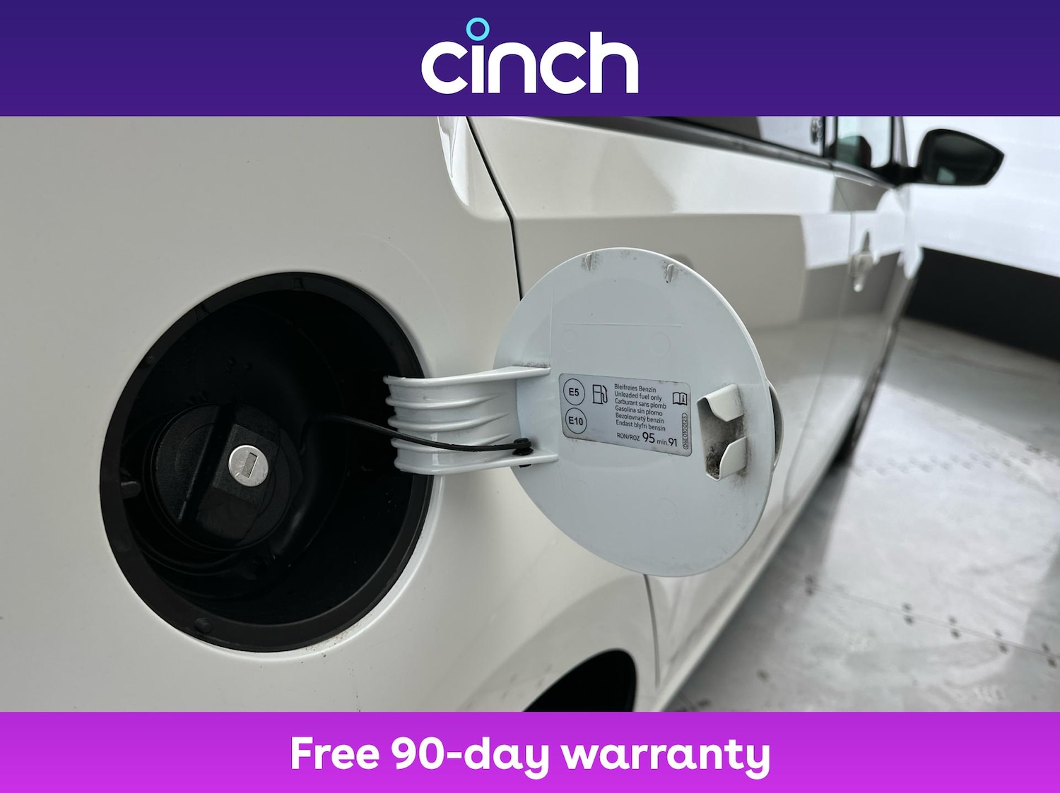 Used Volkswagen up! 2018 for sale - 76133316: Photo 29