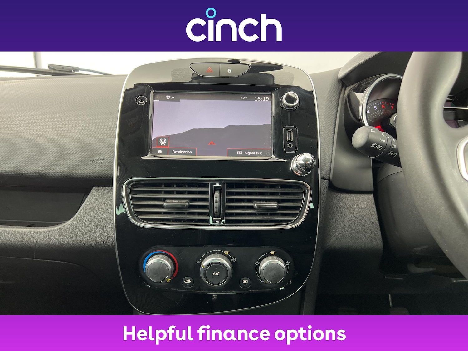 Used Renault Clio 2018 for sale - 77037111: Photo 17