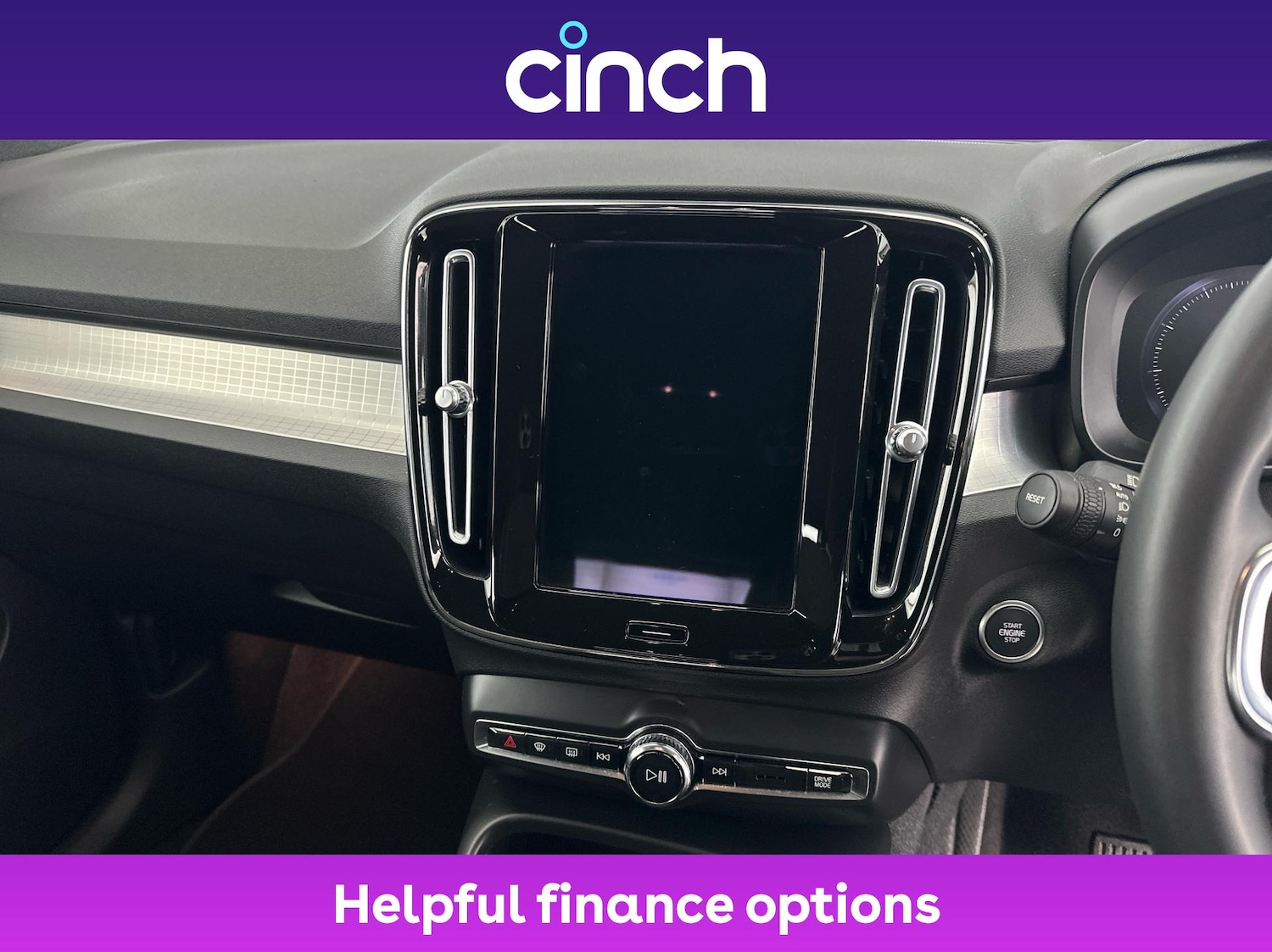 Used Volvo XC40 2022 for sale - 76954522: Photo 17