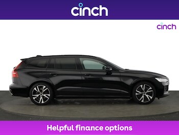 Used Volvo V60 2022 for sale - 76685452: Photo