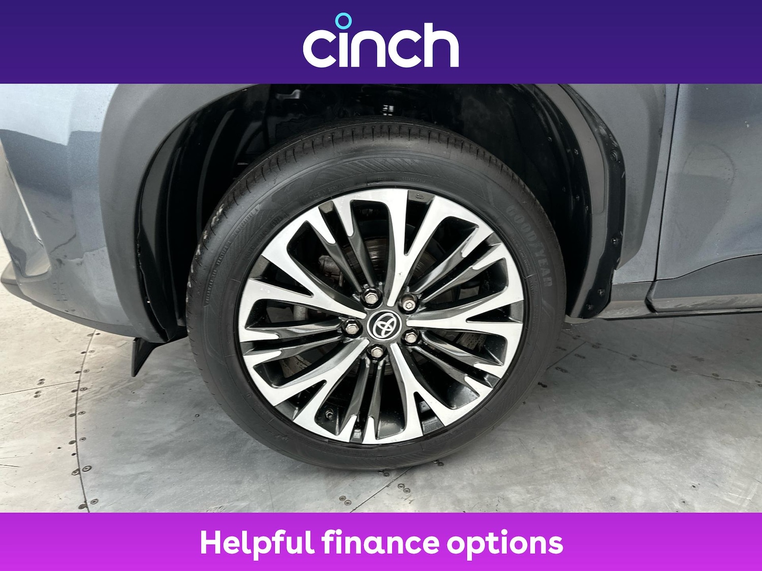 Used Toyota Yaris Cross 2021 for sale - 76534903: Photo 24