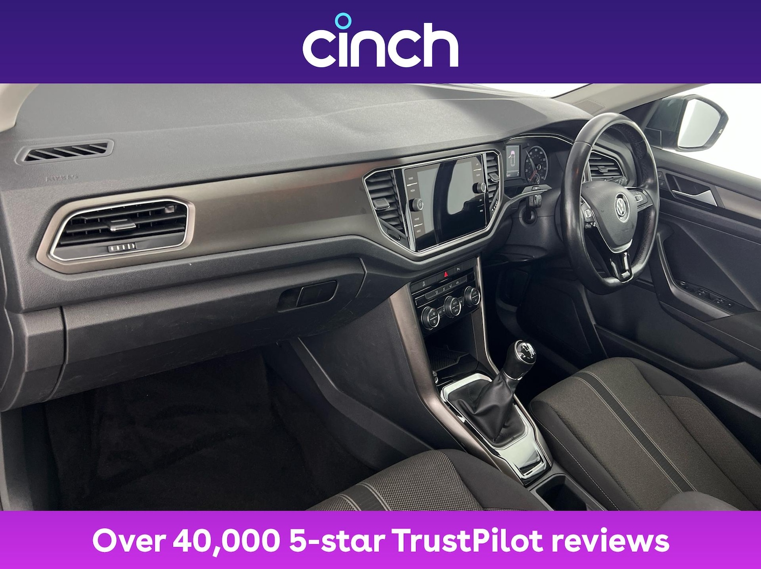 Used Volkswagen T-Roc 2018 for sale - 76883863: Photo 14