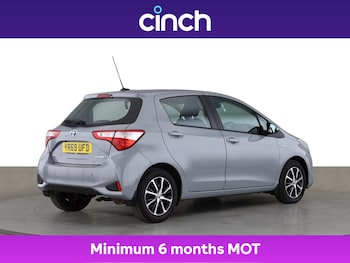 Used Toyota Yaris 2019 for sale - 75685589: Photo