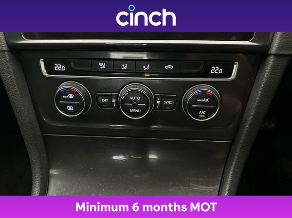 Used Volkswagen Golf 2018 for sale - 76081873: Photo 32