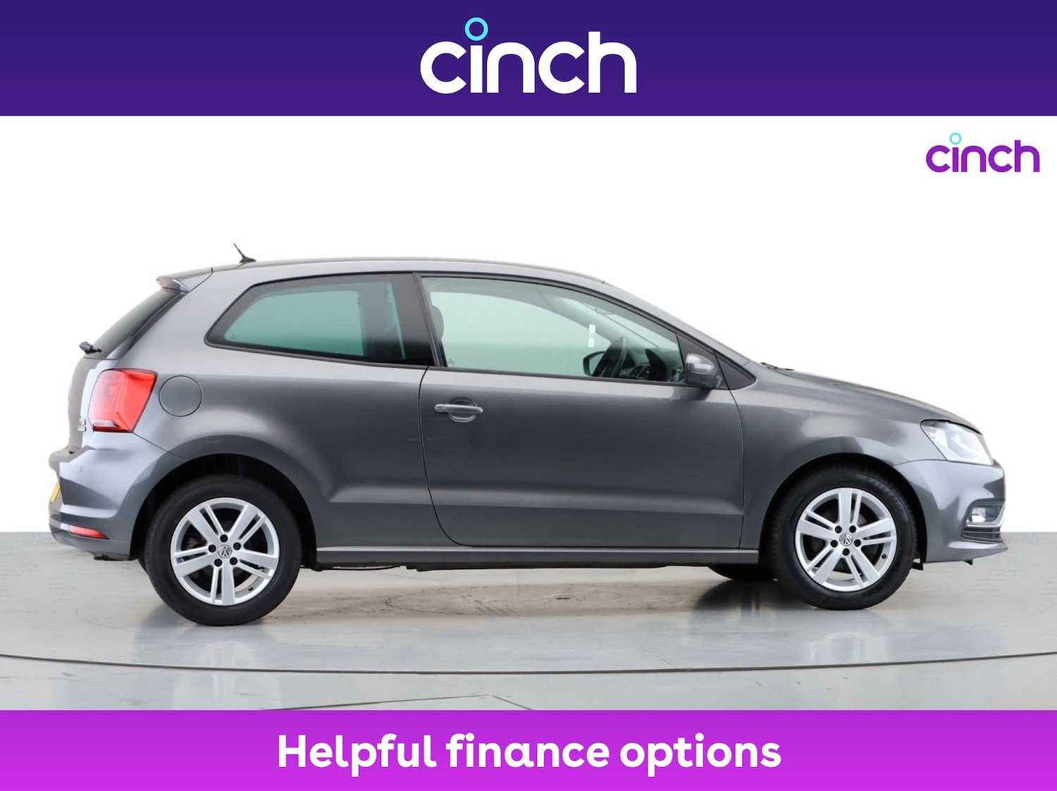 Used Volkswagen Polo 2017 for sale - 76368442: Photo 2