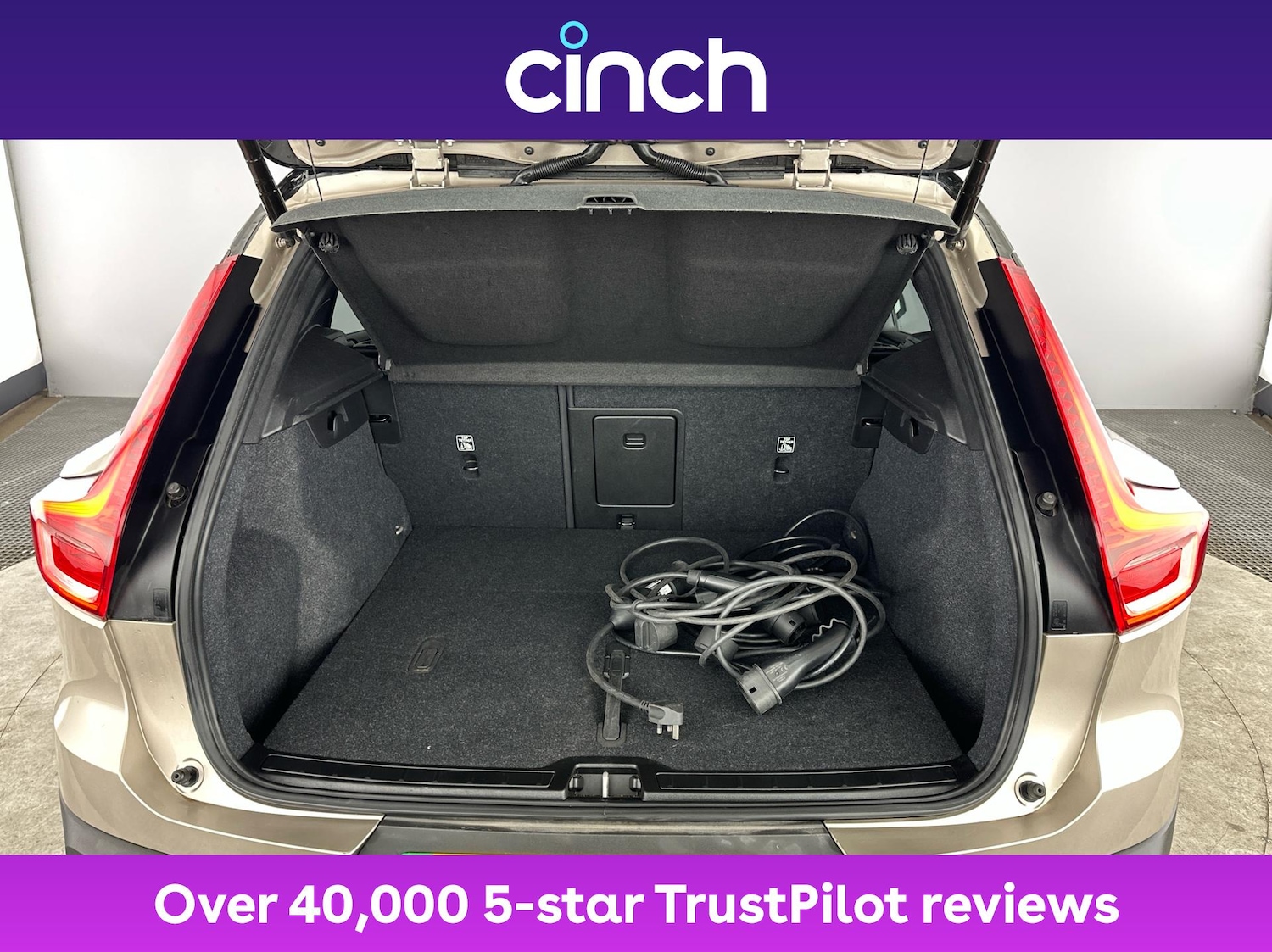 Used Volvo XC40 2022 for sale - 76691695: Photo 21