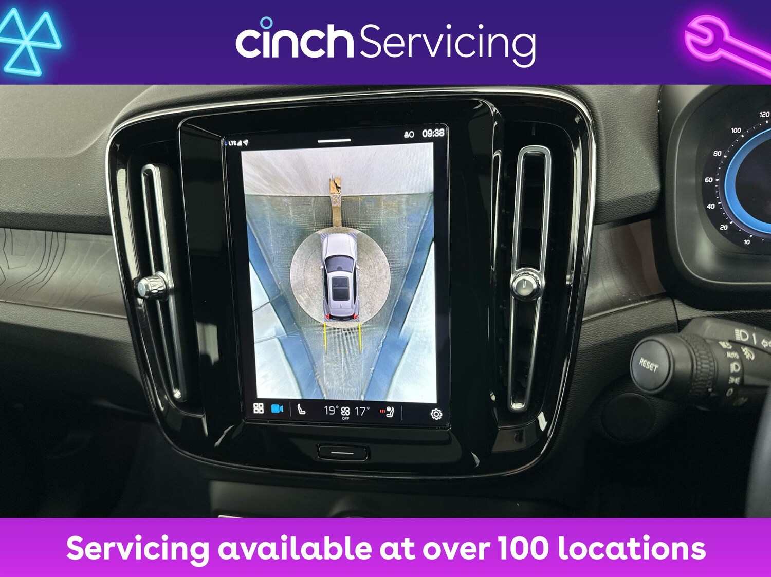 Used Volvo XC40 2022 for sale - 76691695: Photo 46