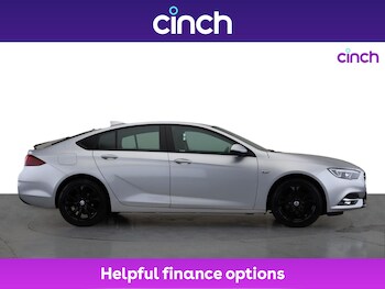 Used Vauxhall Insignia 2017 for sale - 76245729: Photo 2