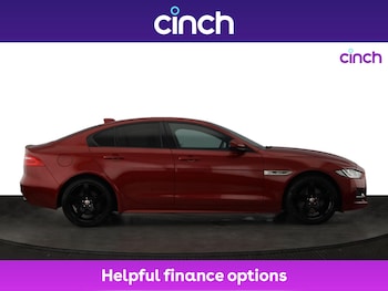 Used Jaguar XE 2017 for sale - 76368520: Photo