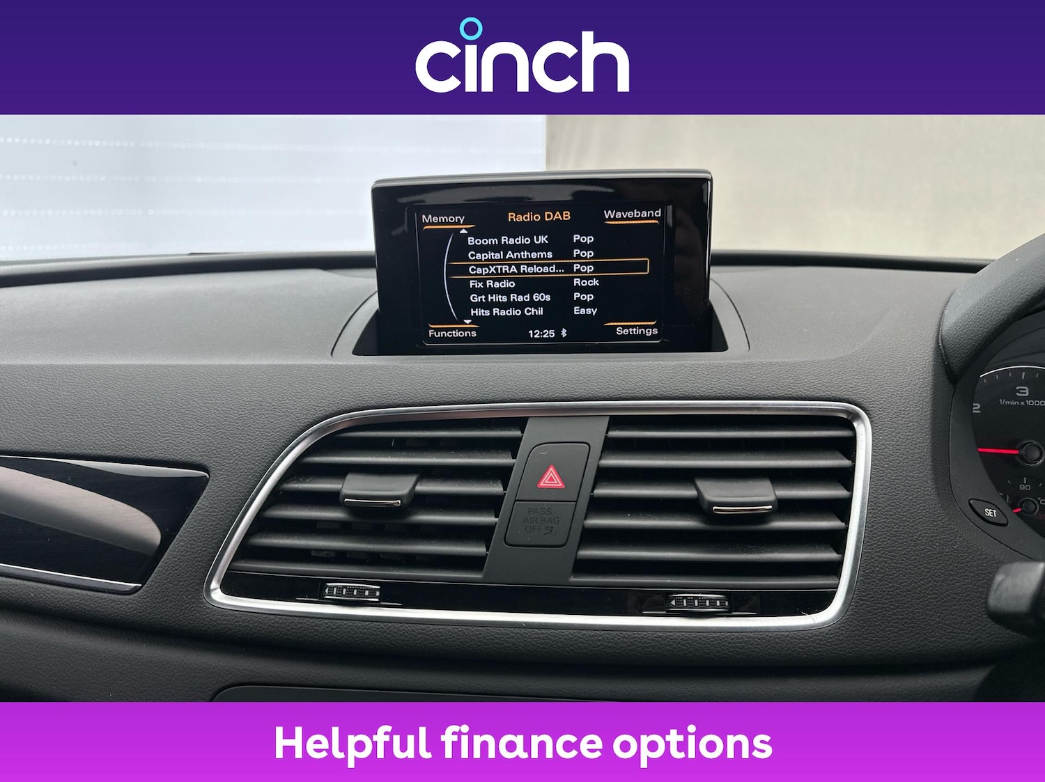 Used Audi Q3 2018 for sale - 76304803: Photo 17