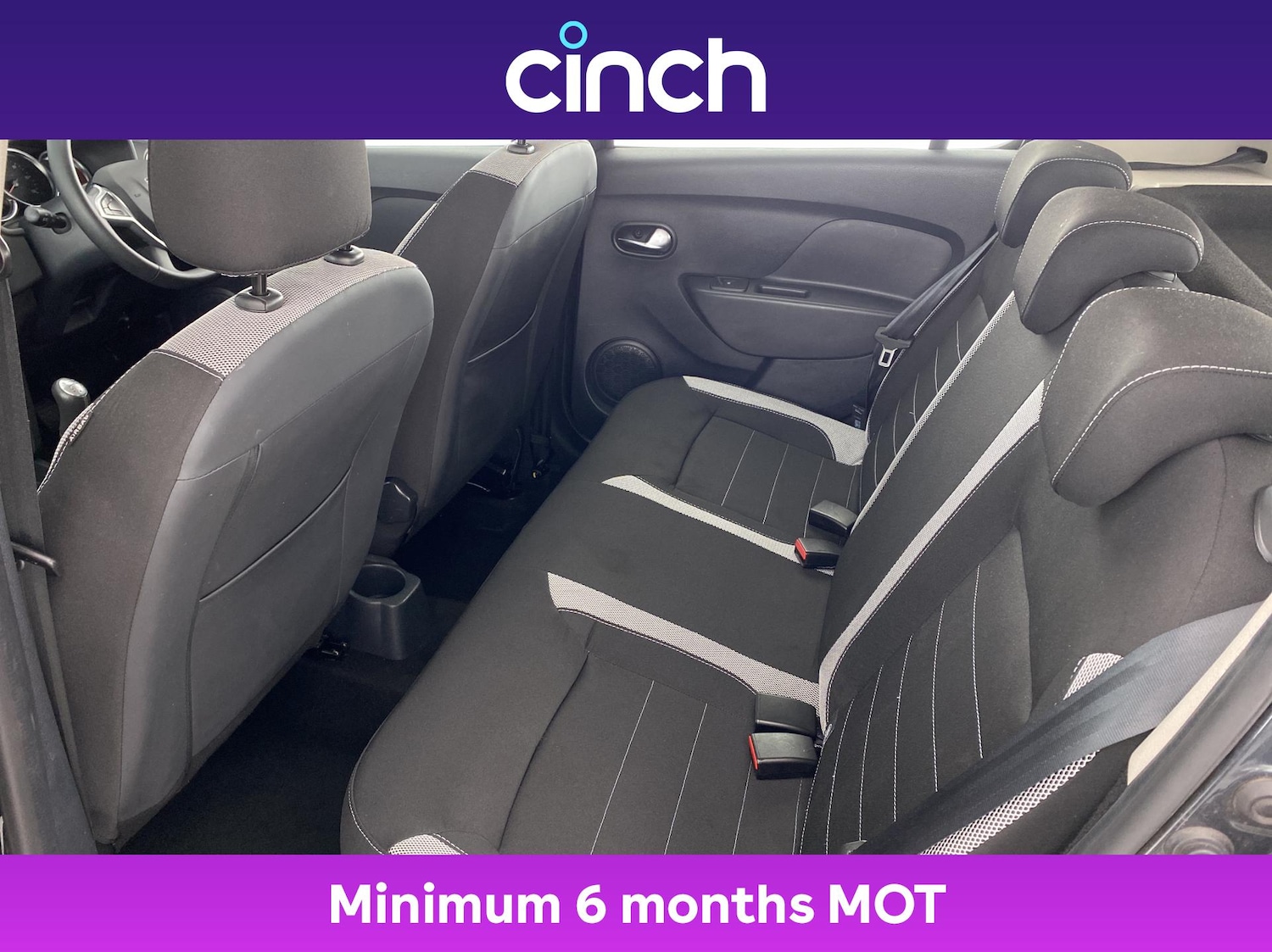 Used Dacia Sandero Stepway 2018 for sale - 76534789: Photo 20