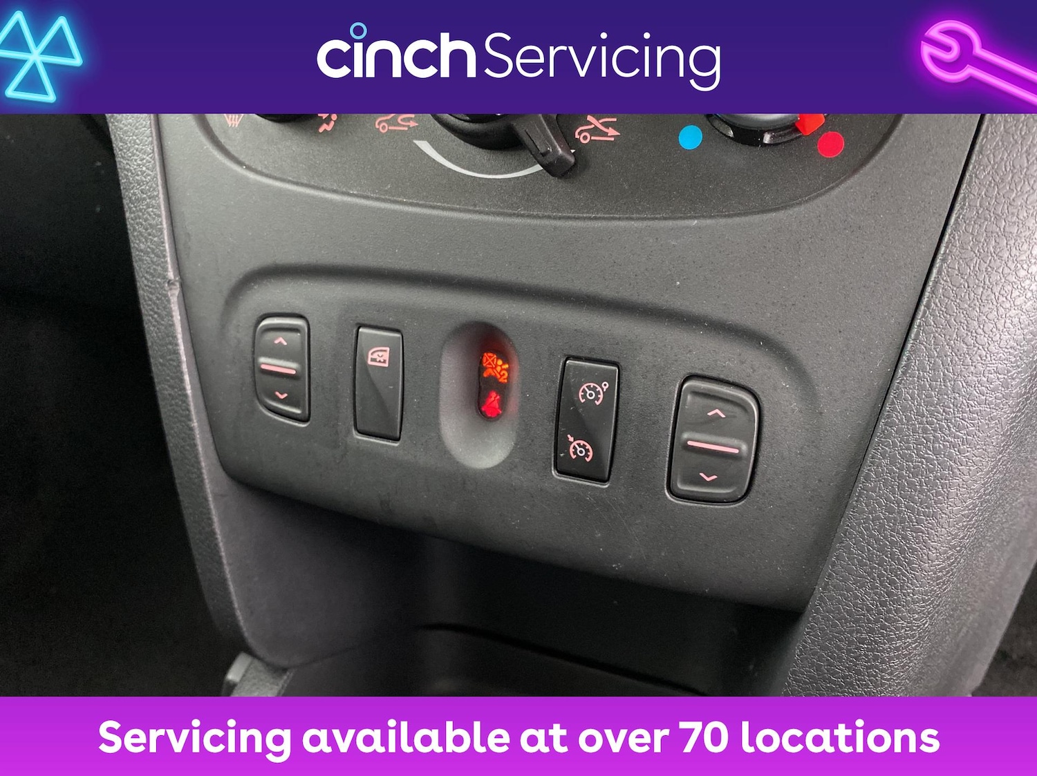 Used Dacia Sandero Stepway 2018 for sale - 76534789: Photo 31