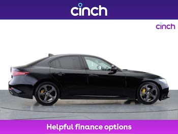 Used Alfa Romeo Giulia 2018 for sale - 76758547: Photo