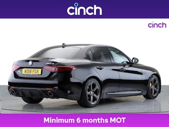 Used Alfa Romeo Giulia 2018 for sale - 76758547: Photo