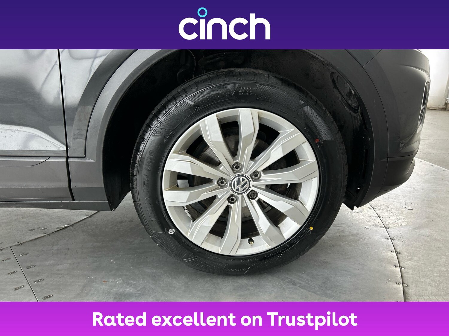 Used Volkswagen T-Roc 2019 for sale - 76563402: Photo 28