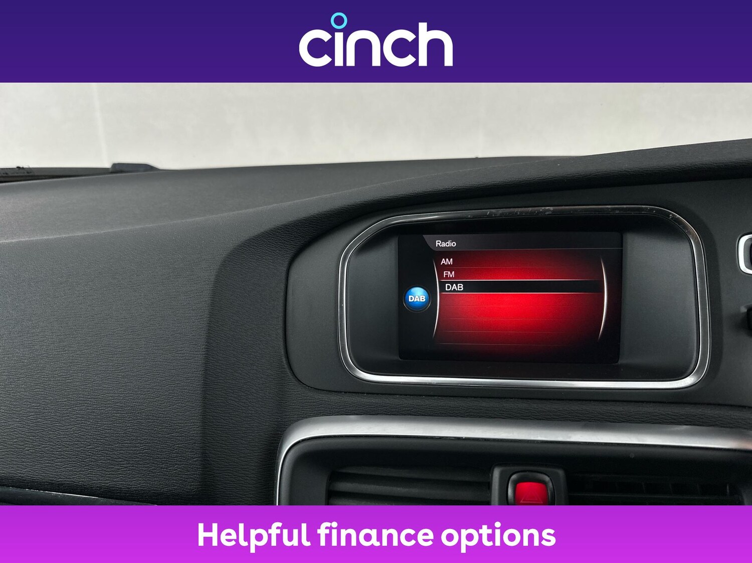 Used Volvo V40 2019 for sale - 76609349: Photo 30