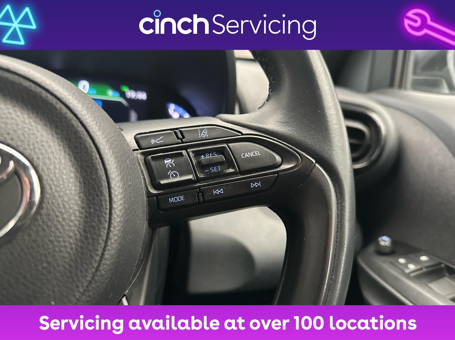 Used Toyota Yaris Cross 2023 for sale - 76691703: Photo 31