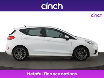 Used Ford Fiesta 2019 for sale - 76000039: Photo 2