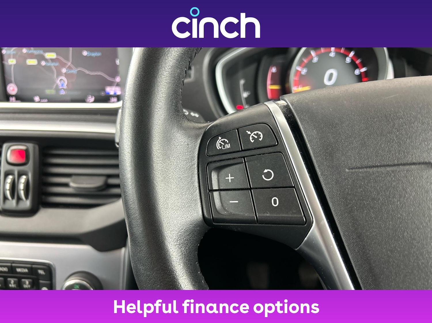 Used Volvo V40 2018 for sale - 76999572: Photo 35